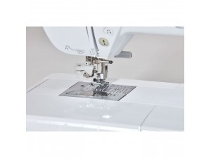 Masina de cusut si brodat Brother Innov-is NV2700