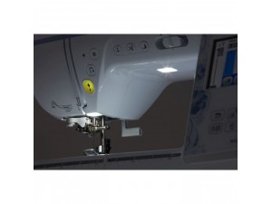Masina de cusut si brodat Brother Innov-is NV2700
