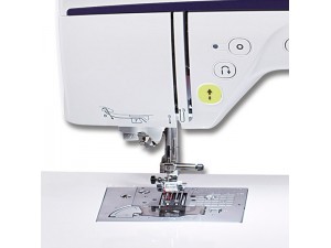 Masina de cusut si quilting Brother NV1800Q 