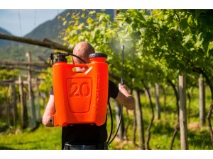 Pompa manuala de presiune, tip rucsac 20 litri